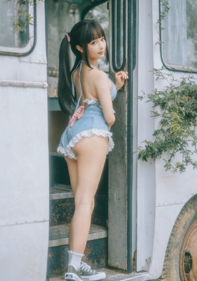 高岭家的二轮花动漫_BD英语高清视频观看
