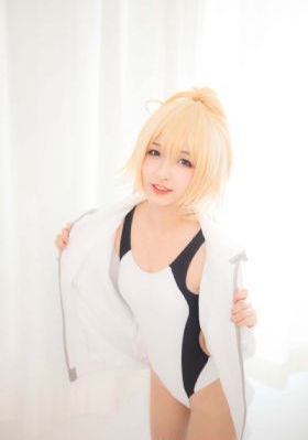 温柔的女邻居3_超清免费播放